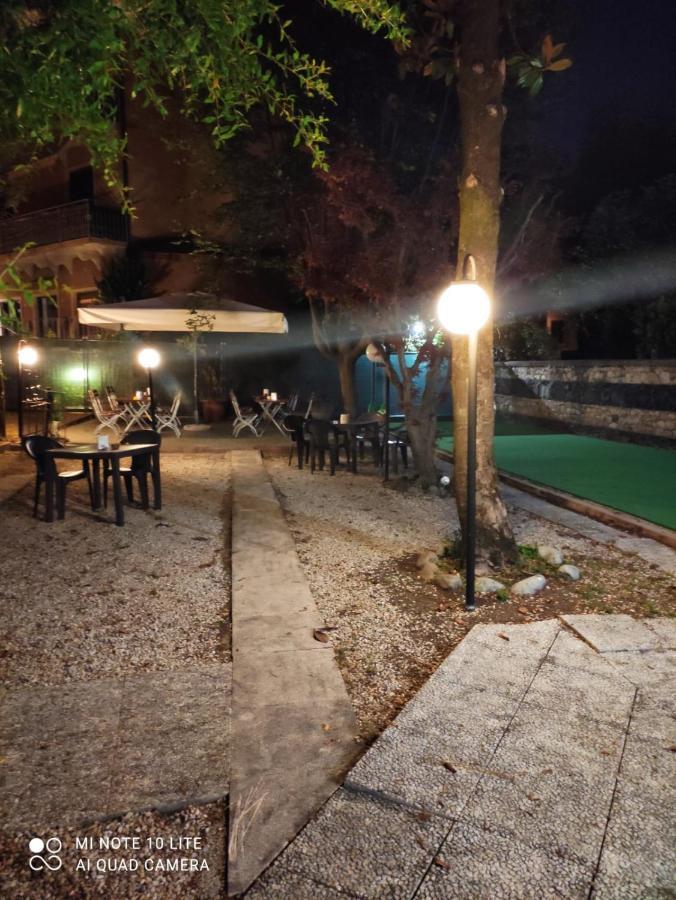 Albergo Al Municipio Trissino Buitenkant foto