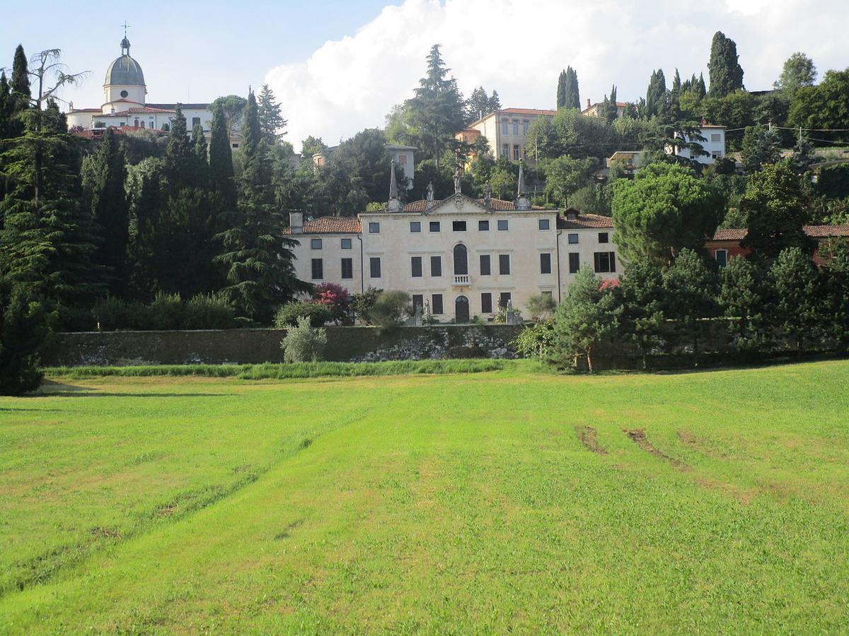 Albergo Al Municipio Trissino Buitenkant foto