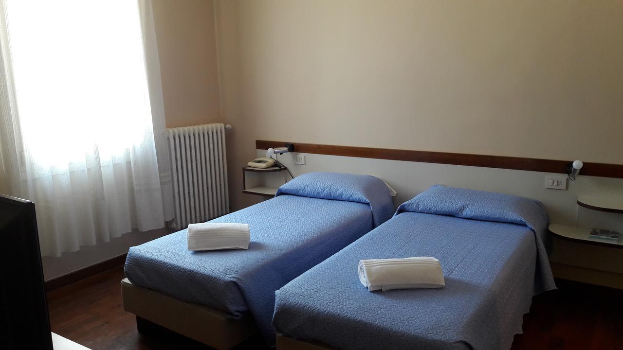 Albergo Al Municipio Trissino Buitenkant foto